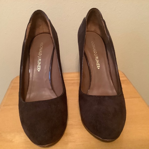 Donald J Pliner Women’s Heels Size 5 1/2M - Picture 2 of 5